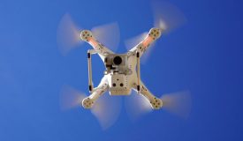 Drohnenpilot für Behörden